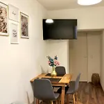57 Apartments Nearby Trainstation Meidling